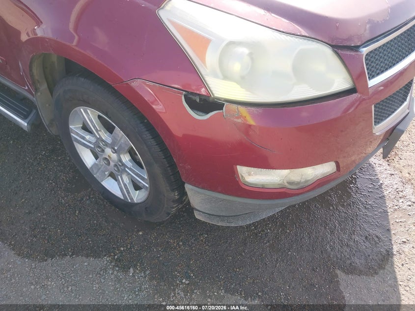 2010 CHEVROLET TRAVERSE auction photo 6