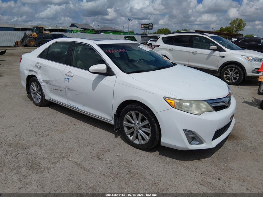 2012 TOYOTA CAMRY auction photo 1