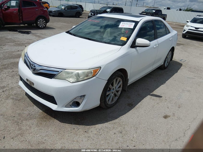 2012 TOYOTA CAMRY auction photo 2