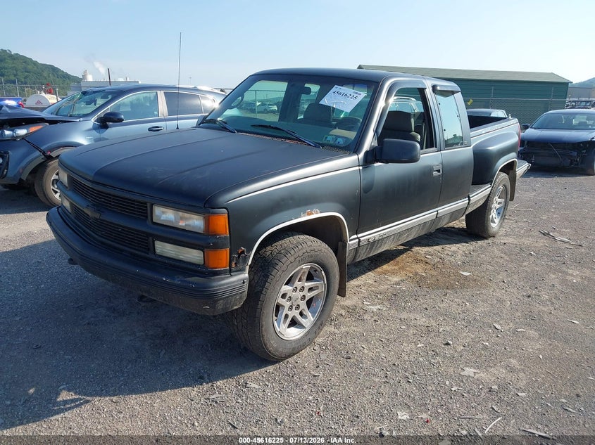 1GCEK19W4WE240578 1998 Chevrolet C/K 1500 Fleetside photo 1