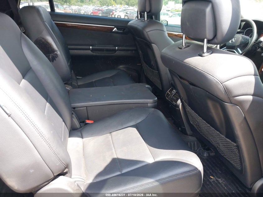 AtlanticExpress - Mercedes-Benz R-Class