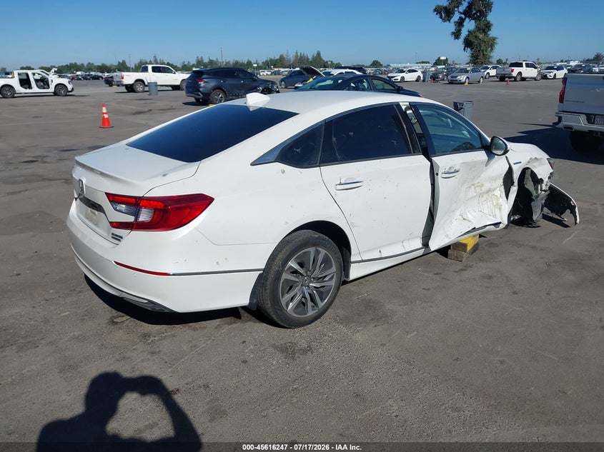 2018 HONDA ACCORD HYBRID auction photo 4