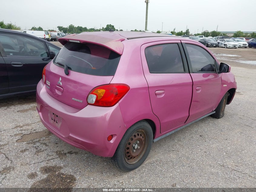 2015 MITSUBISHI MIRAGE auction photo 4