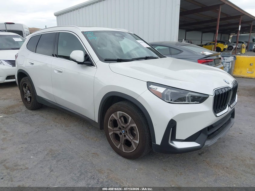 Vin: wbx73ef04p5w14737, lot: 46114774, bmw x1 xdrive28i 2023 img_1