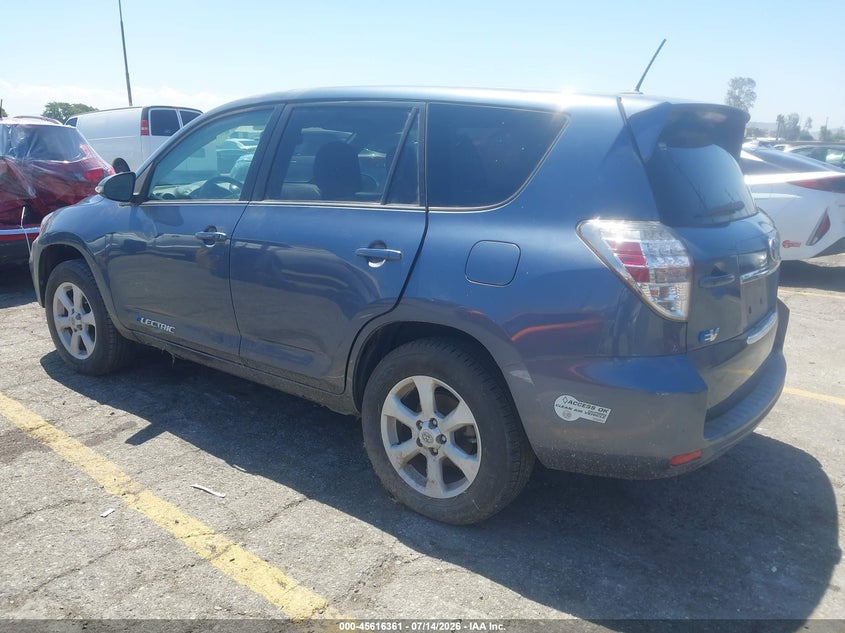 2013 TOYOTA RAV4 EV auction photo 3