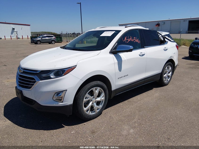 2020 CHEVROLET EQUINOX auction photo 2