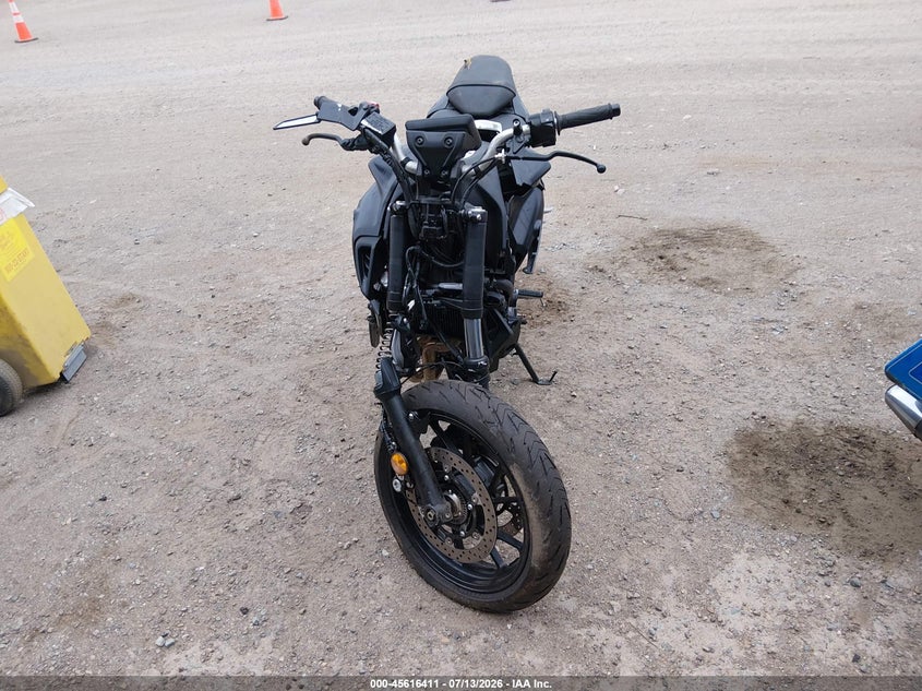 YAMAHA MT07 2024