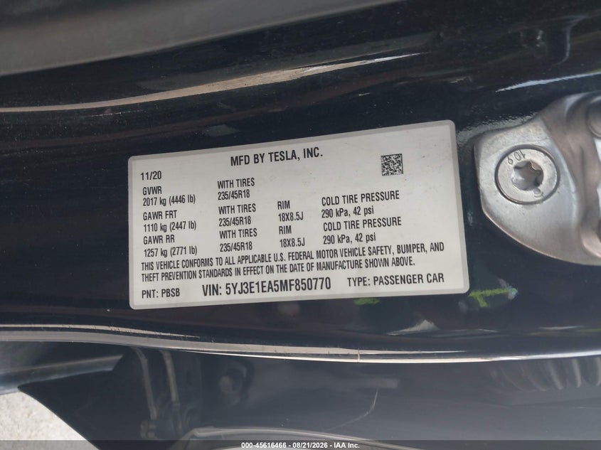 TESLA MODEL 3 - zdjęcie 8