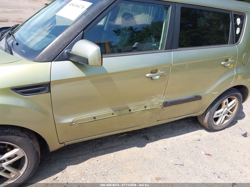 2011 KIA SOUL auction photo 6