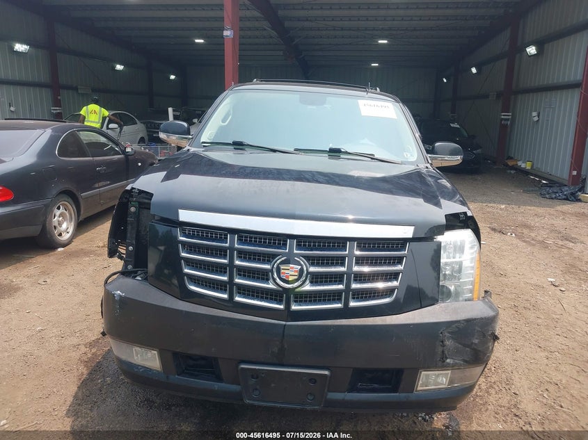 2013 Cadillac Escalade Luxury VIN: 1GYS4BEFXDR338880 Lot: 45616495