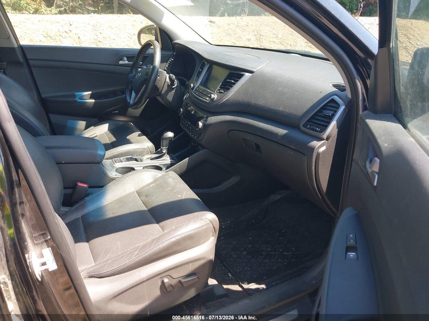2018 HYUNDAI TUCSON auction photo 5