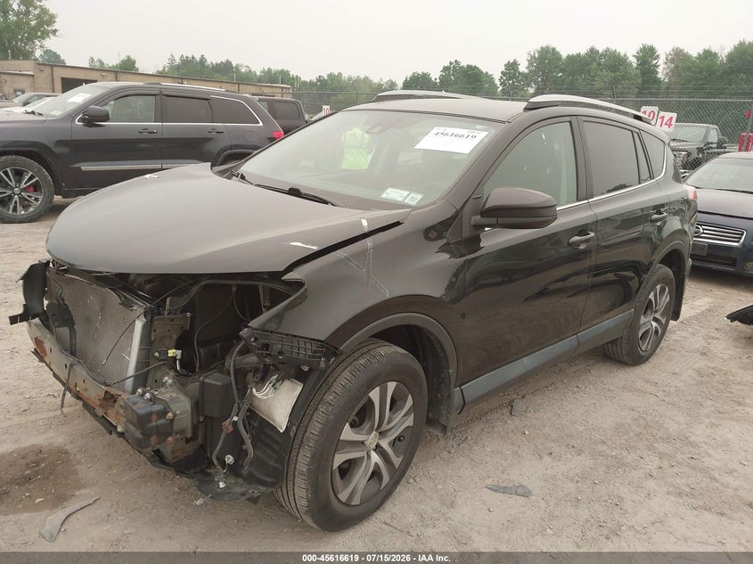 2018 Toyota RAV 4, Front End, IAAI, VIN 2T3BFREV1JW807687 — photo 2