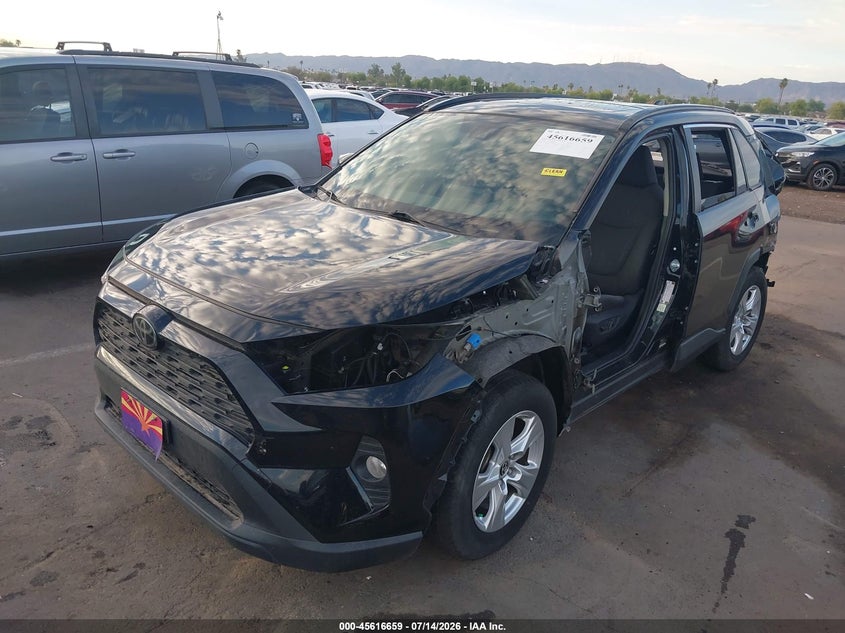 2020 Toyota RAV 4, Лівий бік, IAAI, VIN JTMW1RFV3LJ020191 — фото 2