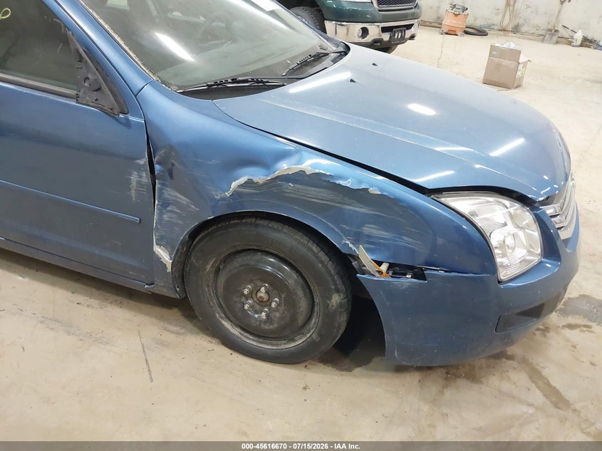 2009 FORD FUSION auction photo 6
