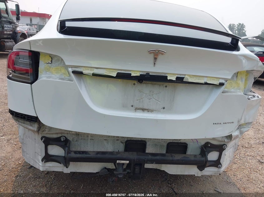 2020 Tesla Model X Long Range Dual Motor All-Wheel Drive/Long Range Plus Dual Motor All-Wheel Drive VIN: 5YJXCBE2XLF285999 Lot: 45616707