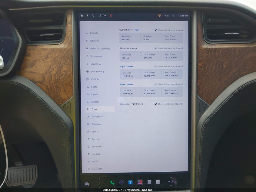 2020 Tesla Model X Long Range Dual Motor All-Wheel Drive/Long Range Plus Dual Motor All-Wheel Drive VIN: 5YJXCBE2XLF285999 Lot: 45616707