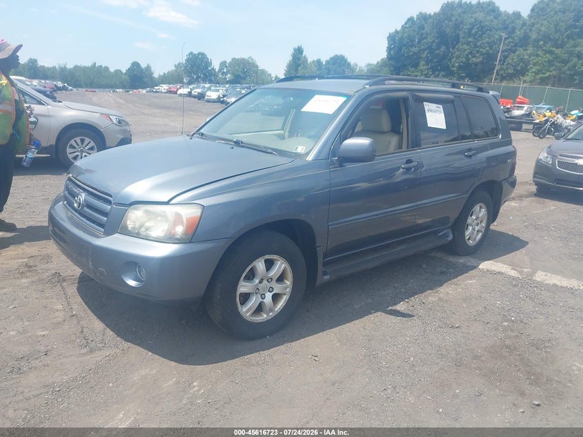 2006 TOYOTA HIGHLANDER auction photo 2