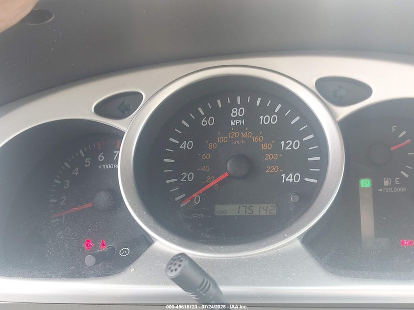 2006 TOYOTA HIGHLANDER auction photo 7