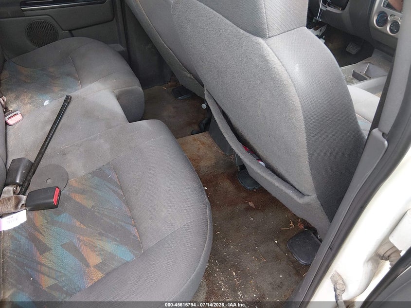 2004 CHEVROLET COLORADO auction photo 8
