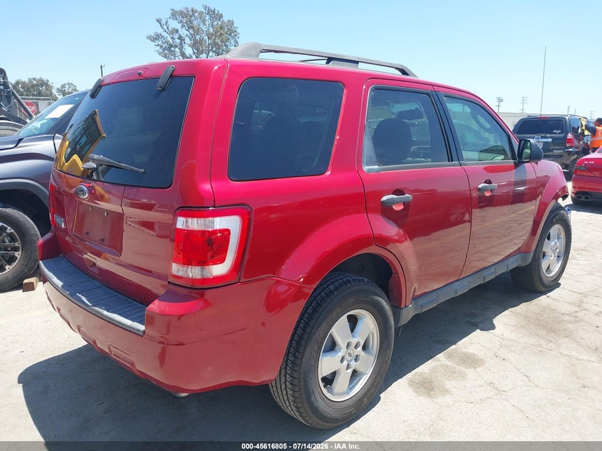 Vin: 1fmcu0d72bkc51386, lot: 46115255, ford escape xlt 20114
