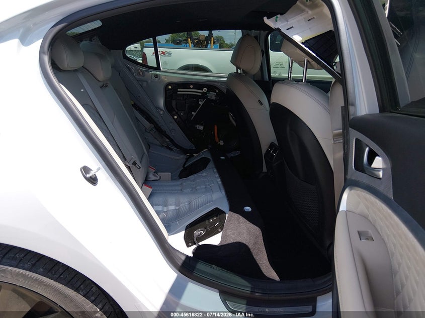 2022 Genesis G70 3.3T Awd VIN: KMTG54TE7NU102539 Lot: 45616822