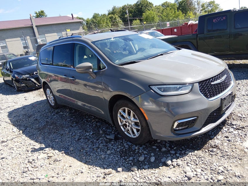 2021 CHRYSLER PACIFICA auction photo 1