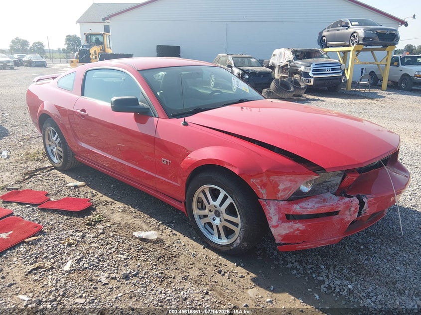 2005 Ford Mustang