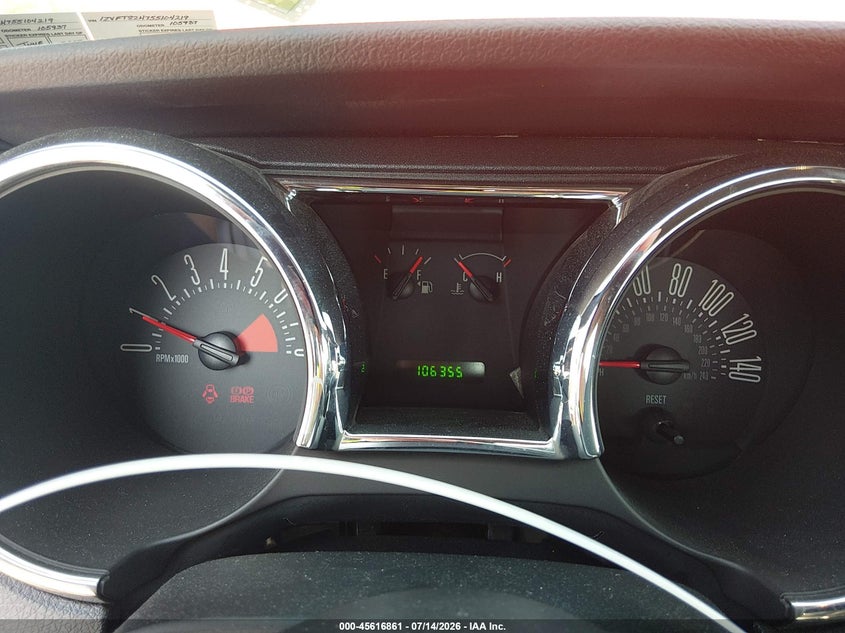 2005 FORD MUSTANG auction photo 7