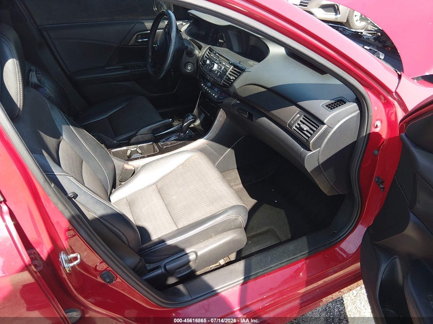 2016 HONDA ACCORD auction photo 5