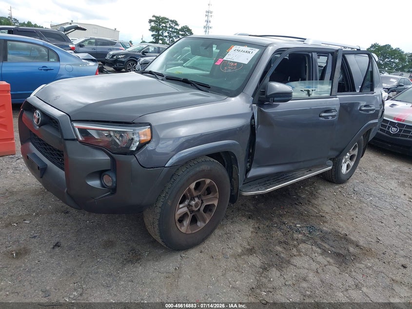 Vin: jtezu5jr3h5156078, lot: 46115333, toyota 4runner sr5 20172
