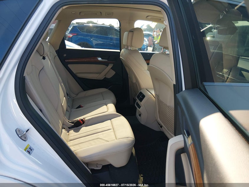 AUDI Q5 - zdjęcie 8