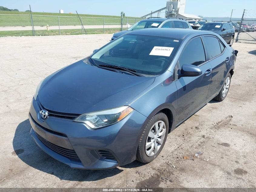 2015 TOYOTA COROLLA auction photo 2