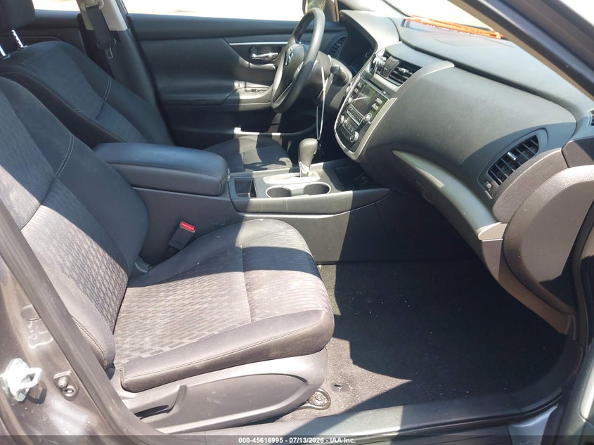 2018 NISSAN ALTIMA auction photo 5