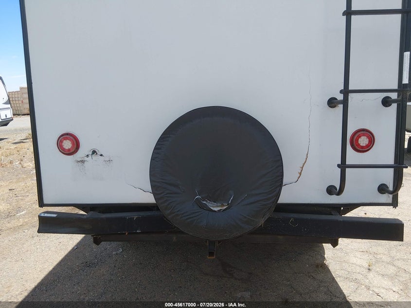 2022 WINNEBAGO M-1708FB auction photo 6
