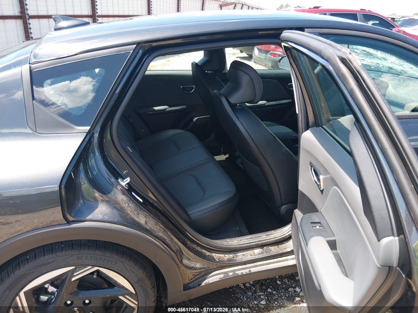 2026 Kia K4 Ex VIN: 3KPFU4DE3TE279032 Lot: 45617048