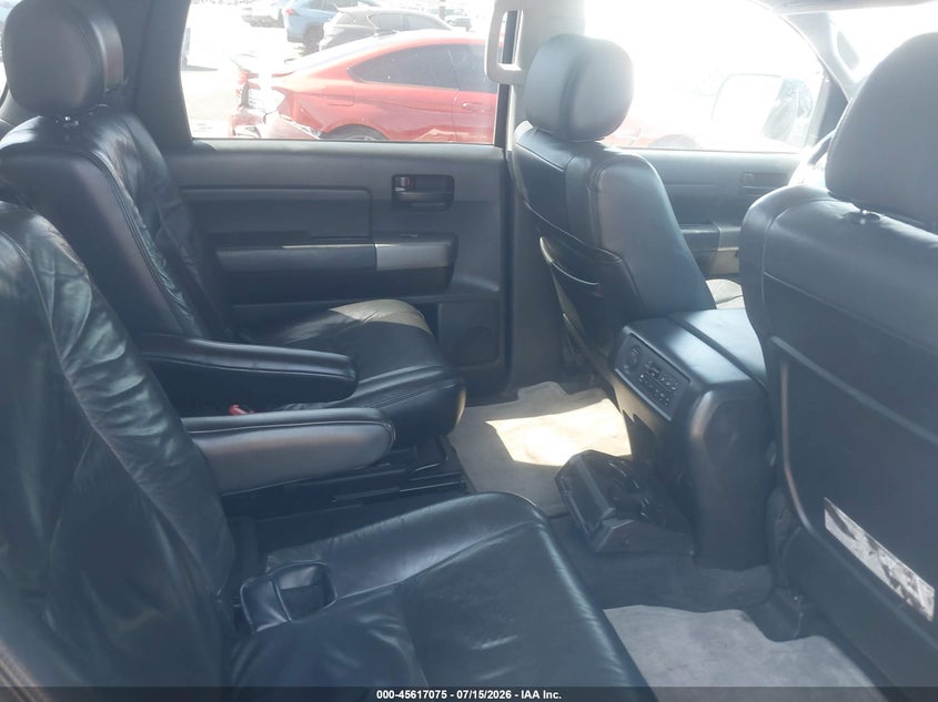2011 Toyota Sequoia Sr5 4.6L V8 VIN: 5TDZM5G17BS003193 Lot: 45617075