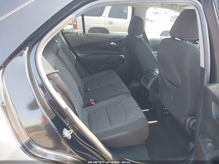 2022 CHEVROLET EQUINOX auction photo 8