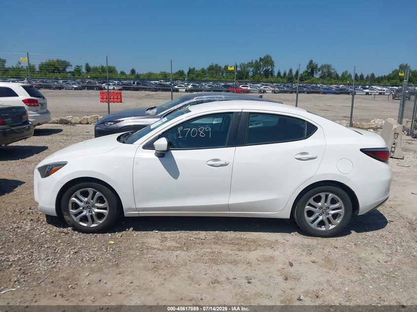 2017 Toyota Yaris Ia VIN: 3MYDLBYV5HY172631 Lot: 45617089