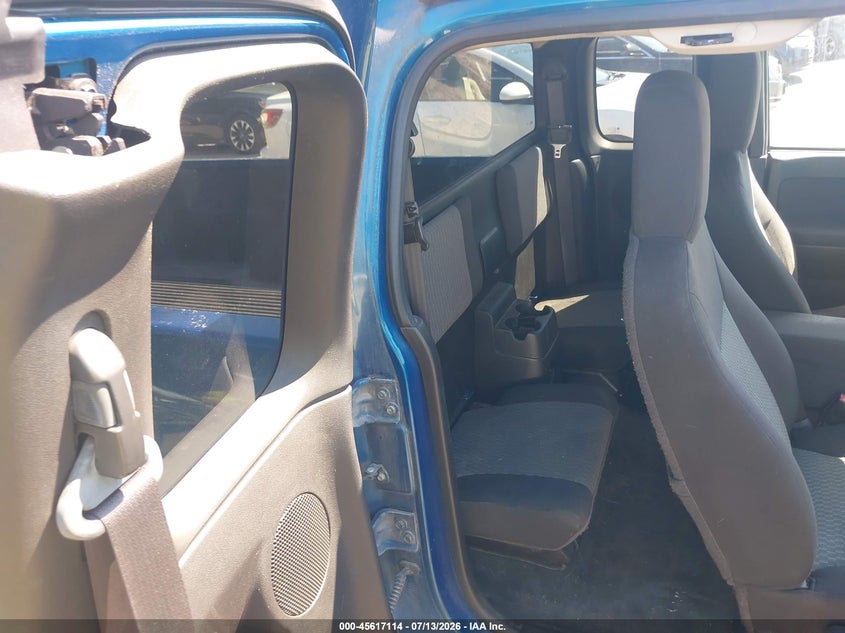 2011 CHEVROLET COLORADO auction photo 8