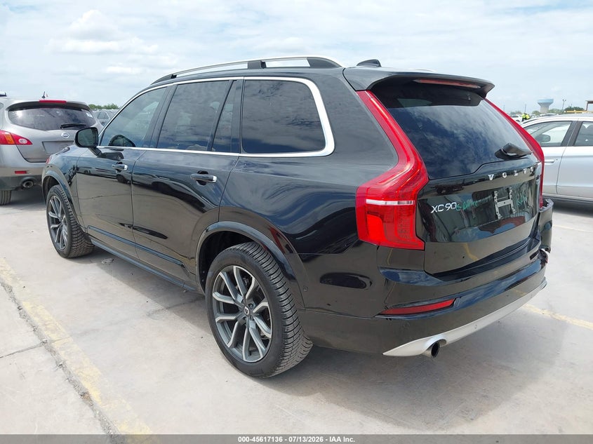 2018 VOLVO XC90 auction photo 3