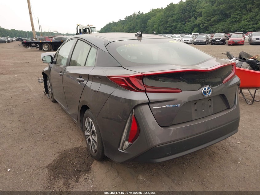 2022 TOYOTA PRIUS PRIME auction photo 3