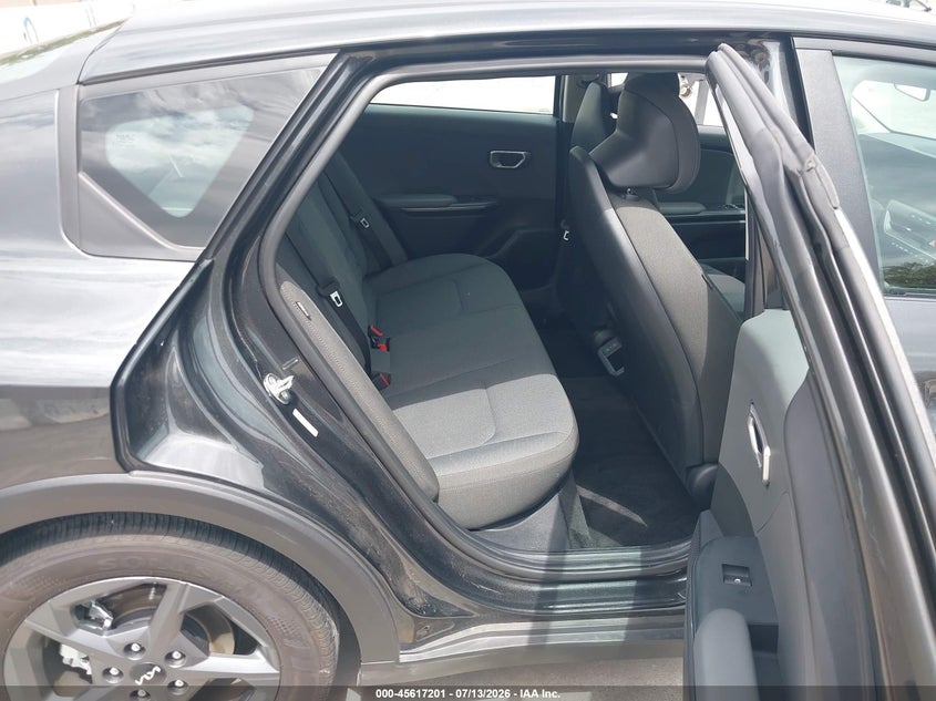 2025 Kia K4 Lxs VIN: 3KPFT4DE0SE087777 Lot: 45617201
