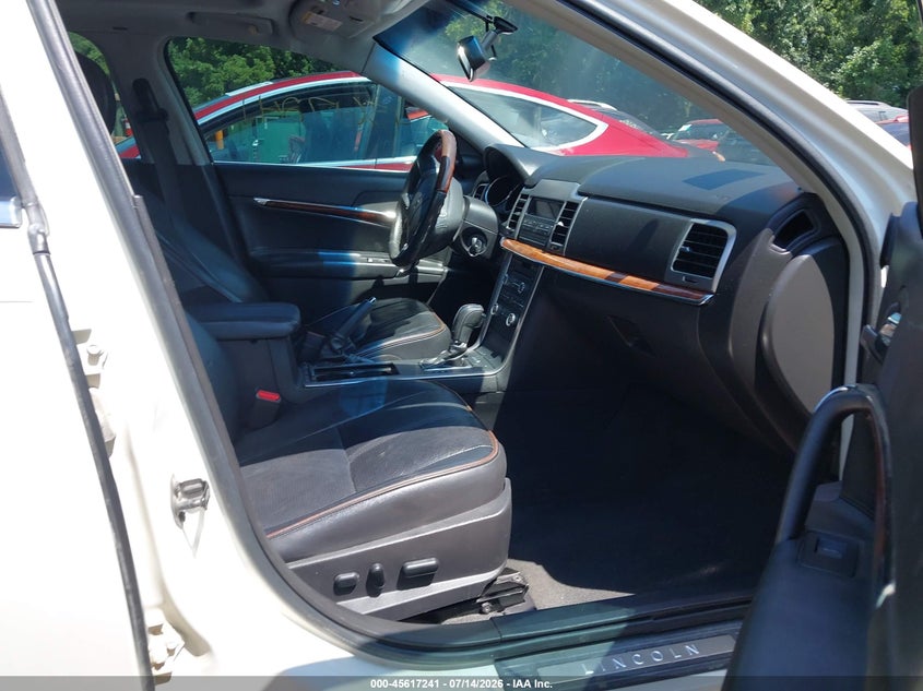 2012 LINCOLN MKZ auction photo 5