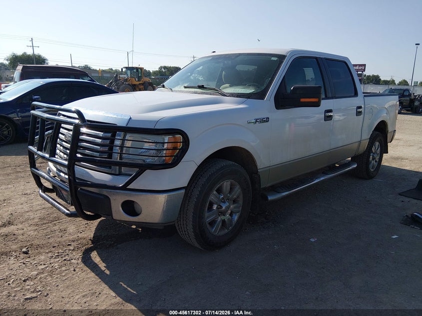 2010 Ford F-150, Град, IAAI, VIN 1FTFW1EV7AKE37633 — фото 2