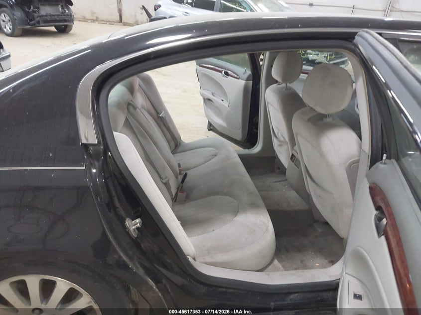 2007 Buick Lucerne Cx VIN: 1G4HP572X7U212809 Lot: 45617353