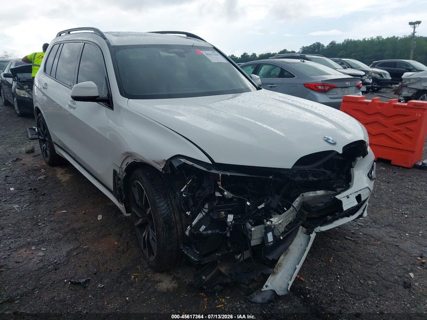 Vin: 5uxcw2c0xn9n04317, lot: 46115814, bmw x7 xdrive40i 2022 img_1