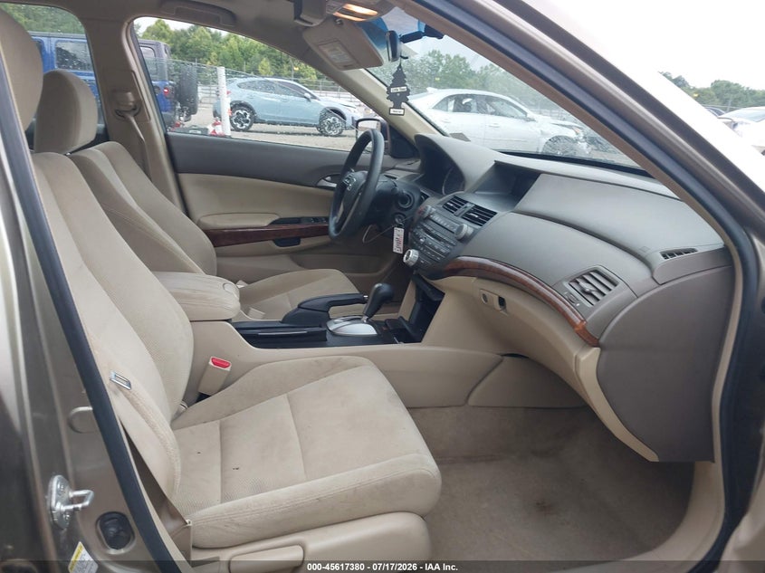 2009 HONDA ACCORD auction photo 5