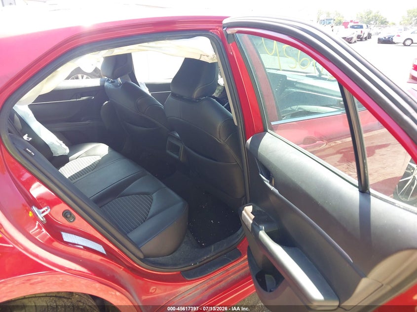 2021 TOYOTA CAMRY auction photo 8