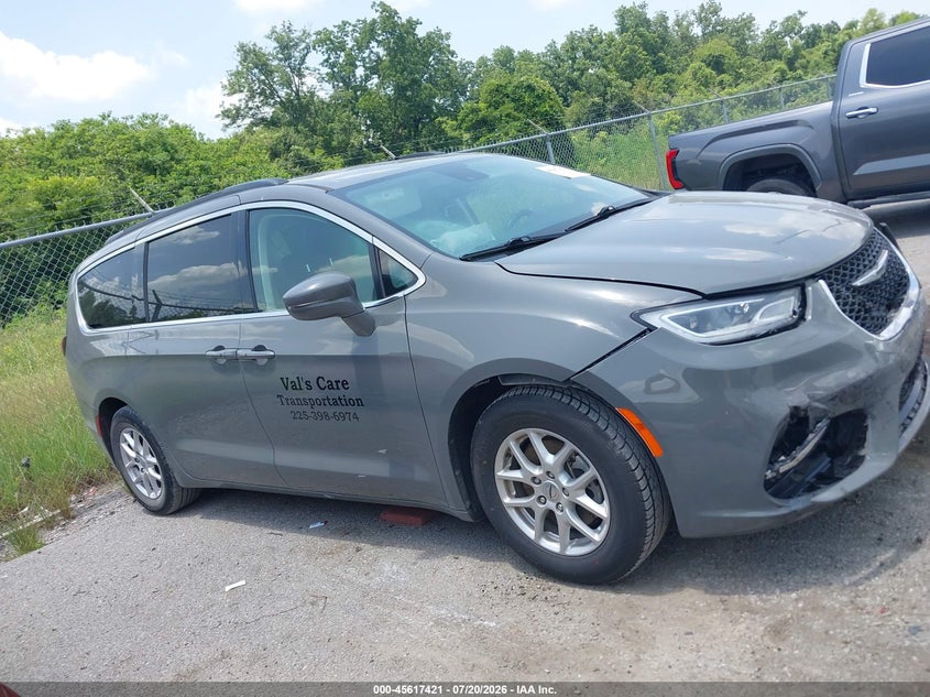 2022 Chrysler Pacifica Touring L VIN: 2C4RC1BG7NR233854 Lot: 45617421