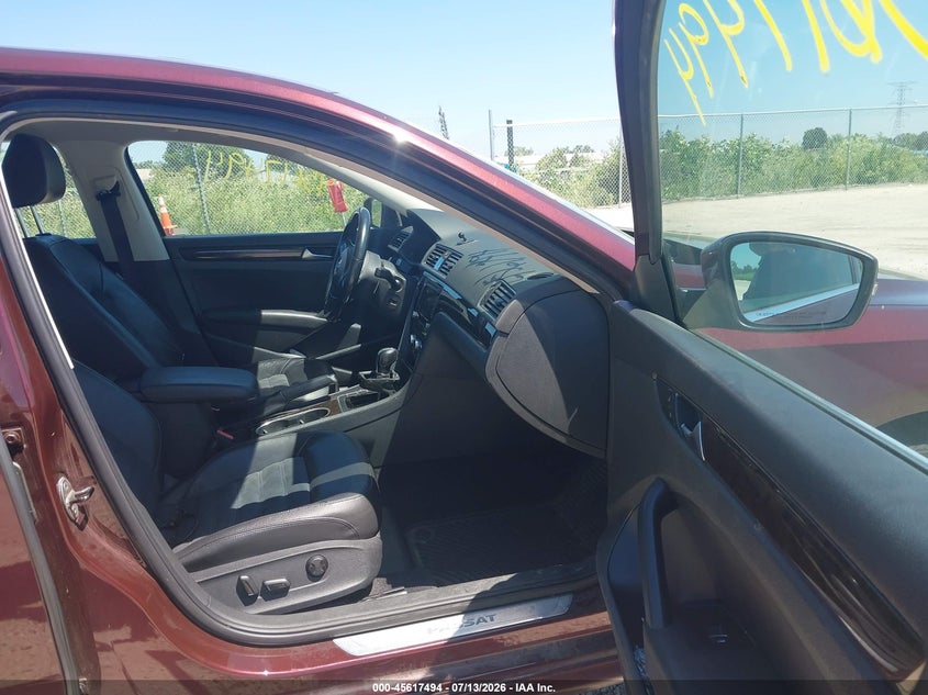 2014 VOLKSWAGEN PASSAT auction photo 5